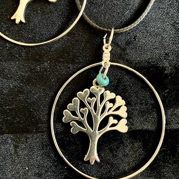Tree of Life Handcrafted Pendant - Picture 2 of 2
